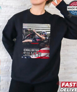 Paris Paralympics 2024 Poster Para Triathlon Kendall Gretsch Silver Medal t shirt