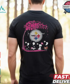 Peanuts Characters Pittsburgh Steelers In October We Wear Pink 2024 Shirt