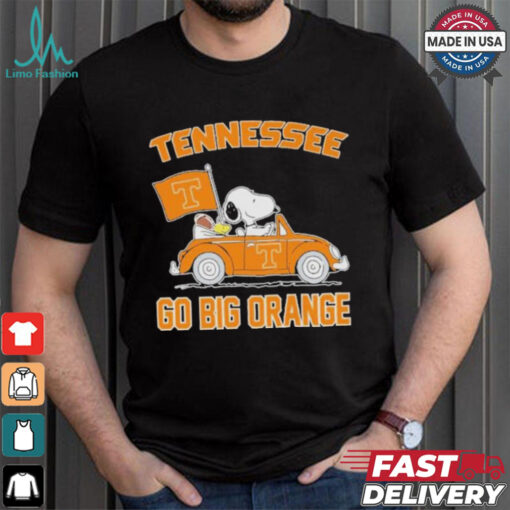 Peanuts Snoopy And Woodstock On Car Tennessee Volunteers Go Big Orange Shirt