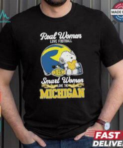 Real Women Love Football Smart Women Love The Michigan Wolverines X Snoopy Shirt