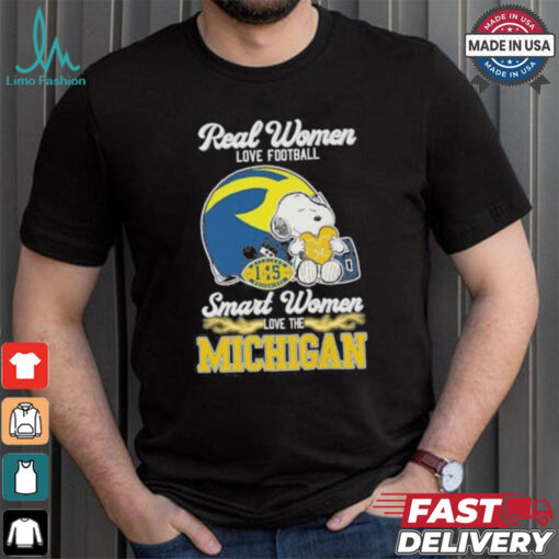 Real Women Love Football Smart Women Love The Michigan Wolverines X Snoopy Shirt