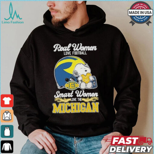 Real Women Love Football Smart Women Love The Michigan Wolverines X Snoopy Shirt