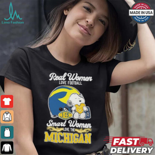 Real Women Love Football Smart Women Love The Michigan Wolverines X Snoopy Shirt