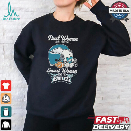 Real Women Love Football Smart Women Love The Philadelphia Eagles X Snoopy Shirt