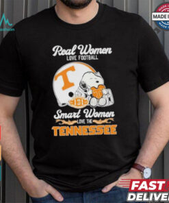 Real Women Love Football Smart Women Love The Tennessee Volunteers X Snoopy Shirt