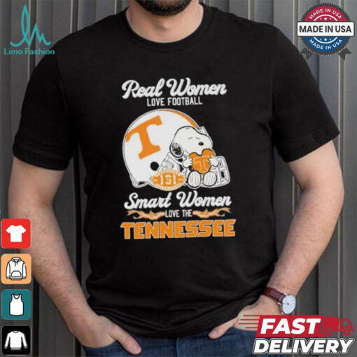 Real Women Love Football Smart Women Love The Tennessee Volunteers X Snoopy Shirt