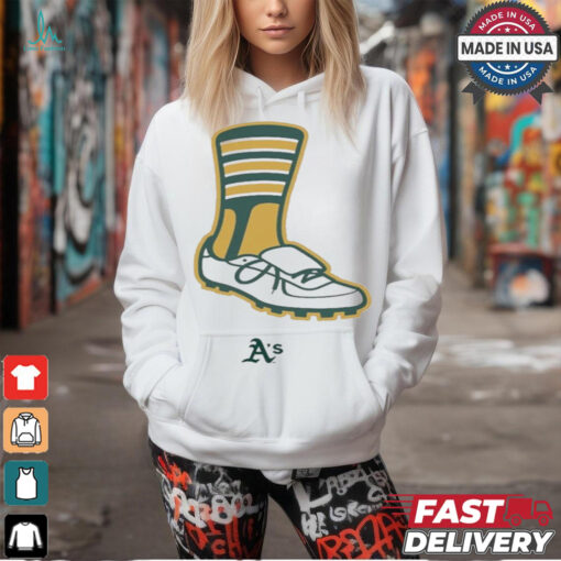 Remember Oakland – Oakland Athletics MLB Shoes On Feet t shirt