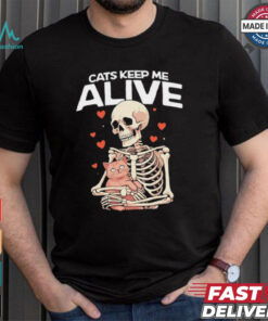Skeleton hug cats keep me alive shirt