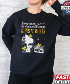 Snoopy And Woodstock Sometimes I Need To Be Alone And Listen To Guns N’ Roses shirt