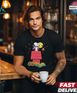 Snoopy & Woodstock Vampire Halloween Shirt