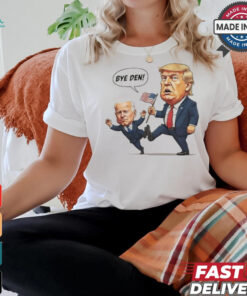Trump Kicking Bi den – Bye Den! T Shirt