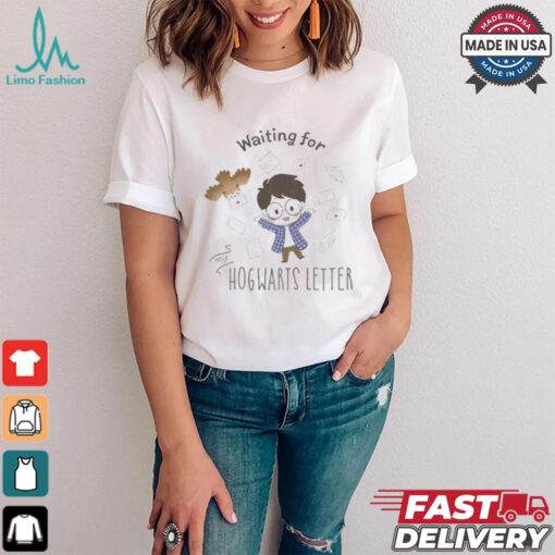 Waiting For My Hogwarts Letter Harry Potter Chibi Halloween 2024 Signature T shirt