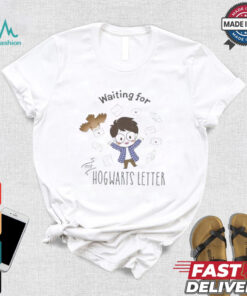 Waiting For My Hogwarts Letter Harry Potter Chibi Halloween 2024 Signature T shirt
