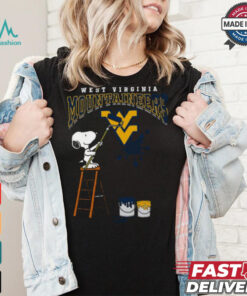 West Virginia Mountaineers Snoopy Painting Shirt
