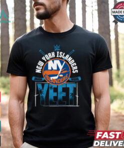 YEET New York Islanders Hockey logo shirt