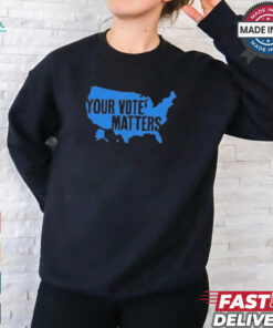 Your vote matters blue map T shirt