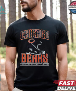 Chicago Bears Helmet Garment Dyed Heavyweight T Shirt