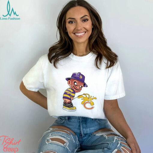 Freddy Krueger Minnesota Vikings Piss On Chicago Bears Halloween shirt