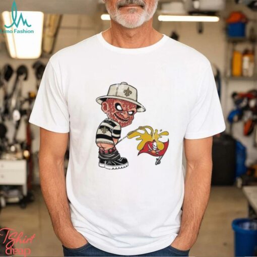 Freddy Krueger New Orleans Saints Piss On Tampa Bay Buccaneers Halloween 2024 NFL Shirt