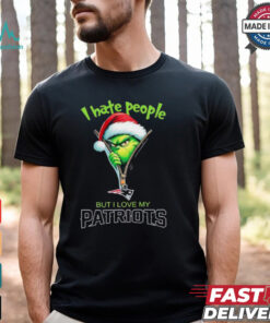 Grinch I hate people but I love my New England Patriots Christmas shirt
