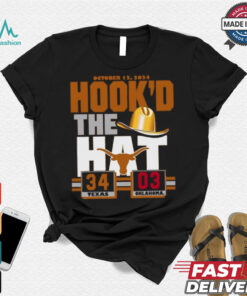 Hook’d The Hat Texas Longhorns 34 3 Oklahoma Sooners Red River Rivalry Shirt