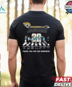 Jacksonville Jaguars walking across thank you for the memories signatures Shirt