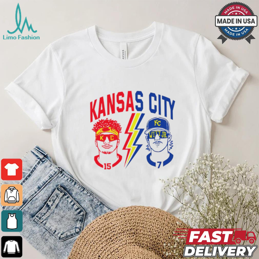 Kansas City Royals and Kansan City Chiefs football Patrick Mahomes vs Witt Jr. shirt Kansas City Royals and Kansan City Chiefs football Patrick Mahomes vs Witt Jr. shirt