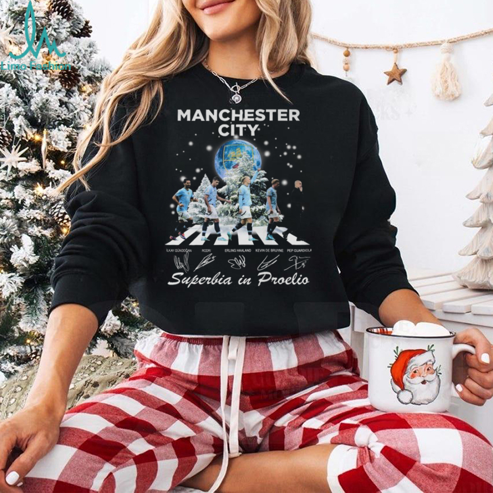 Manchester City 2024 Christmas Superbia In Proelio All Or Nothing T Shirt Manchester City 2024 Christmas Superbia In Proelio All Or Nothing T Shirt