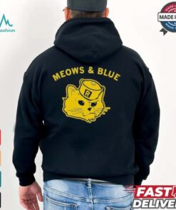 Meows and blue T shirt