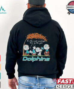 Miami Dolphins Peanuts Charlie Brown and Snoopy Autumn Tee shirt