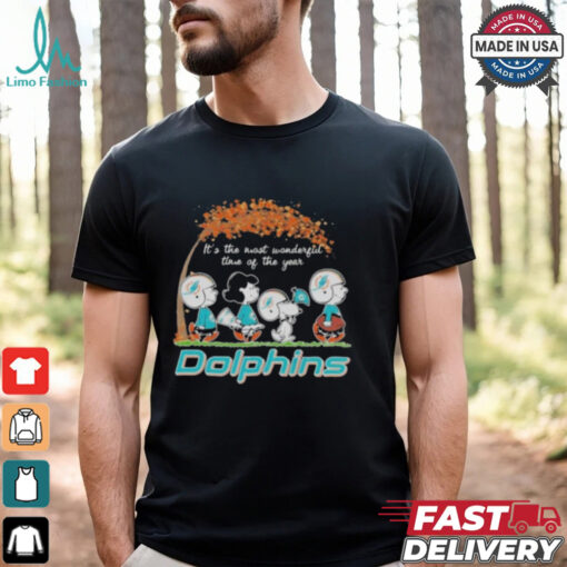 Miami Dolphins Peanuts Charlie Brown and Snoopy Autumn Tee shirt