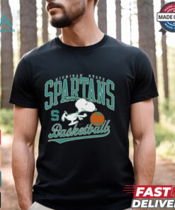 Michigan State Spartans basketball Snoopy shirt