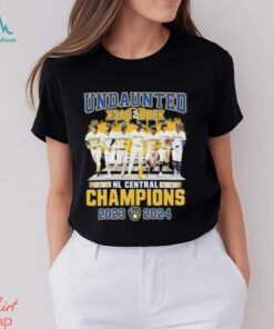 Milwaukee Brewers Undaunted Back 2 Back NL Central Champions 2023 2024 Shirt