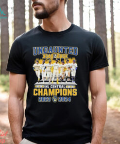 Milwaukee Brewers Undaunted Back 2 Back NL Central Champions 2023 2024 Shirt