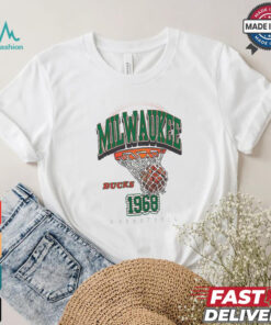 Mitchell & Ness HWC '68 Logo Swagger Milwaukee Bucks T Shirt