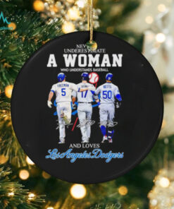 Never underestimate a woman who understands baseball and loves Los Angeles Dodgers 2024 t shirt