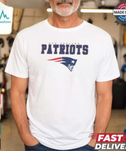 New England Patriots Gameday Couture Women_s Big Goals Oversized shirt