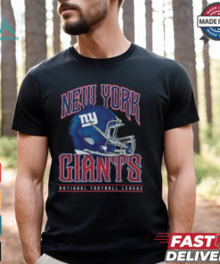 New York Giants Helmet Garment Dyed Heavyweight T Shirt