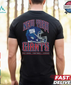 New York Giants Helmet Garment Dyed Heavyweight T Shirt