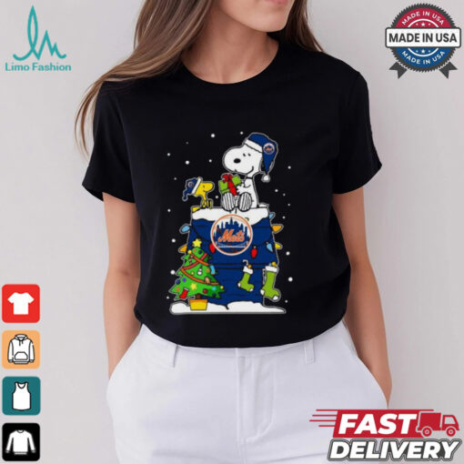 New York Mets Snoopy And Woodstock Merry Christmas 2024 T shirt