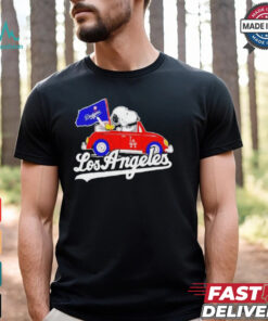 Official Los Angeles Dodgers Peanuts Drive a Car T shirt