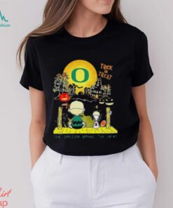 Official NCAA Oregon Ducks Snoopy Bring The Heat 2024 T Shirt