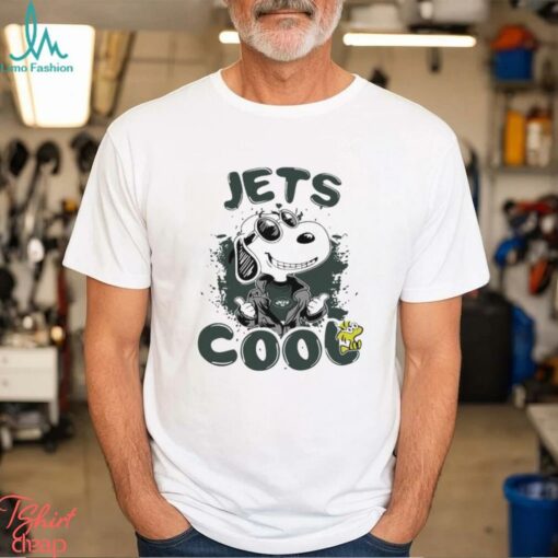 Official New York Jets NFL Team Snoopy Joe Cool T Shirt