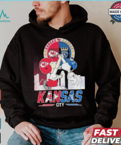 Official Snoopy And Charlie Browns High Five Kansas City Chiefs X Kansas City Royals Shirt