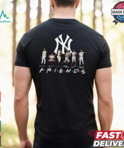 Original New York Yankees Legends Rivera, Berra, DiMaggio, Mantle, Ford, Jeter Friends Signatures T shirt
