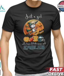 Original Snoopy And Woodstock Just A Girl Who Loves Halloween And Philadelphia Eagles 2024 Shirt