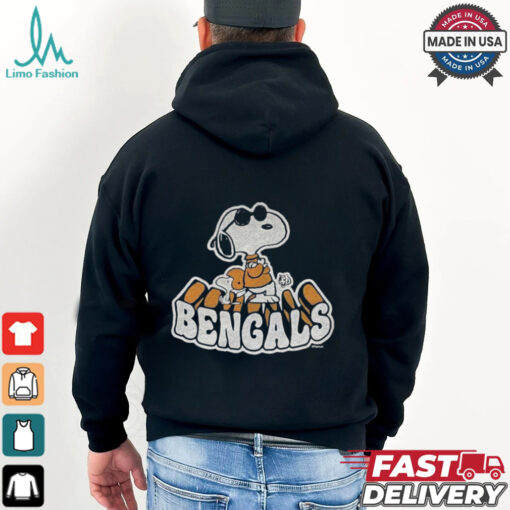 Peanuts Snoopy x NFL Cincinnati Bengals Oversized Crewneck Shirt