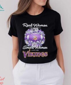 Real Women Love Football Smart Women Love The Minnesota Vikings X Vintage Diamonds Shirt