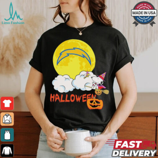 Snoopy Los Angeles Chargers NFL Halloween 2024 Shirt