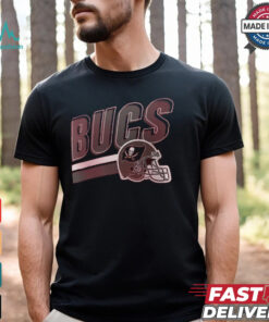 Tampa Bay Buccaneers Nike Red Essential Blitz Lockup T Shirt